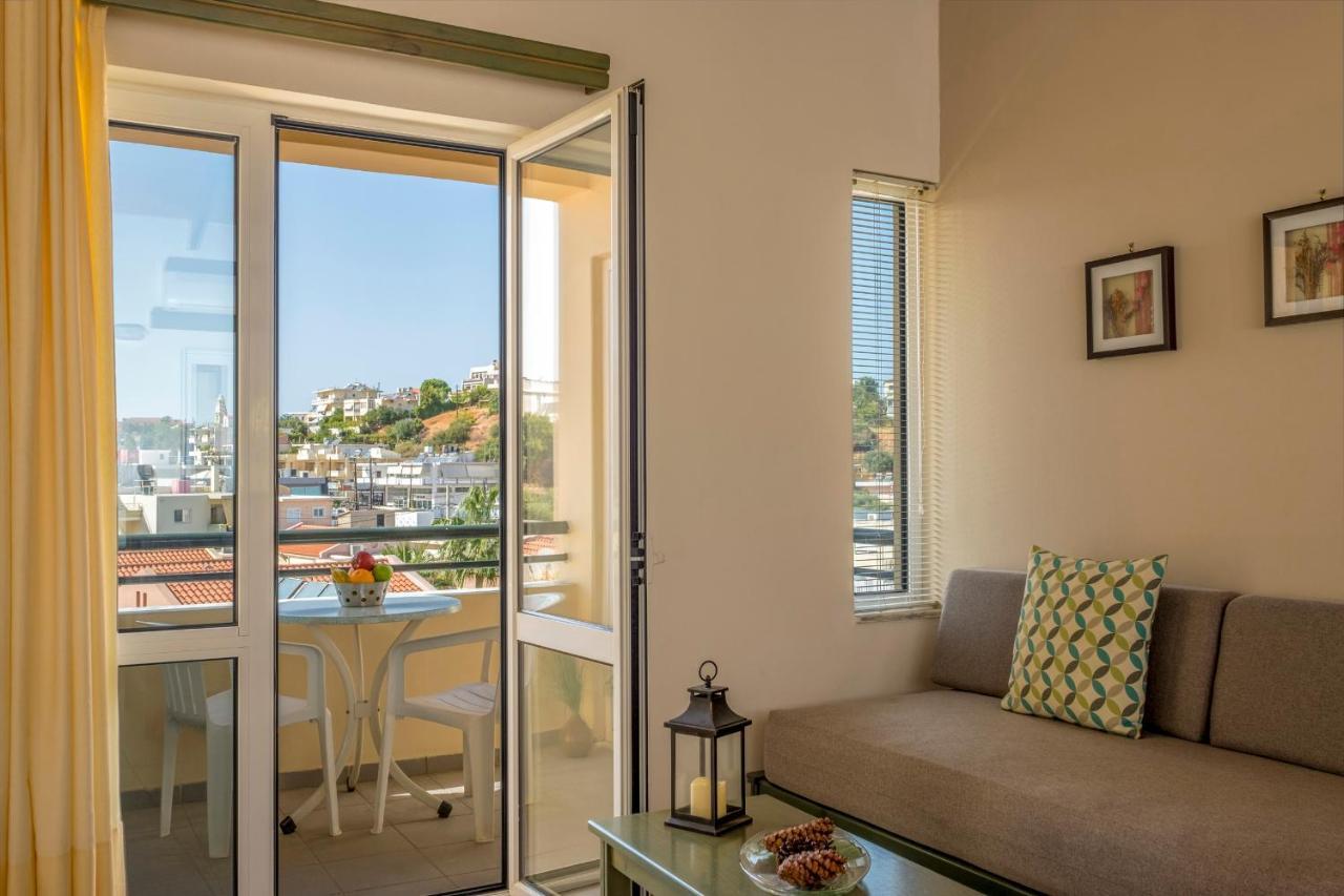 Theos Village Apartments Kato Daratso Extérieur photo