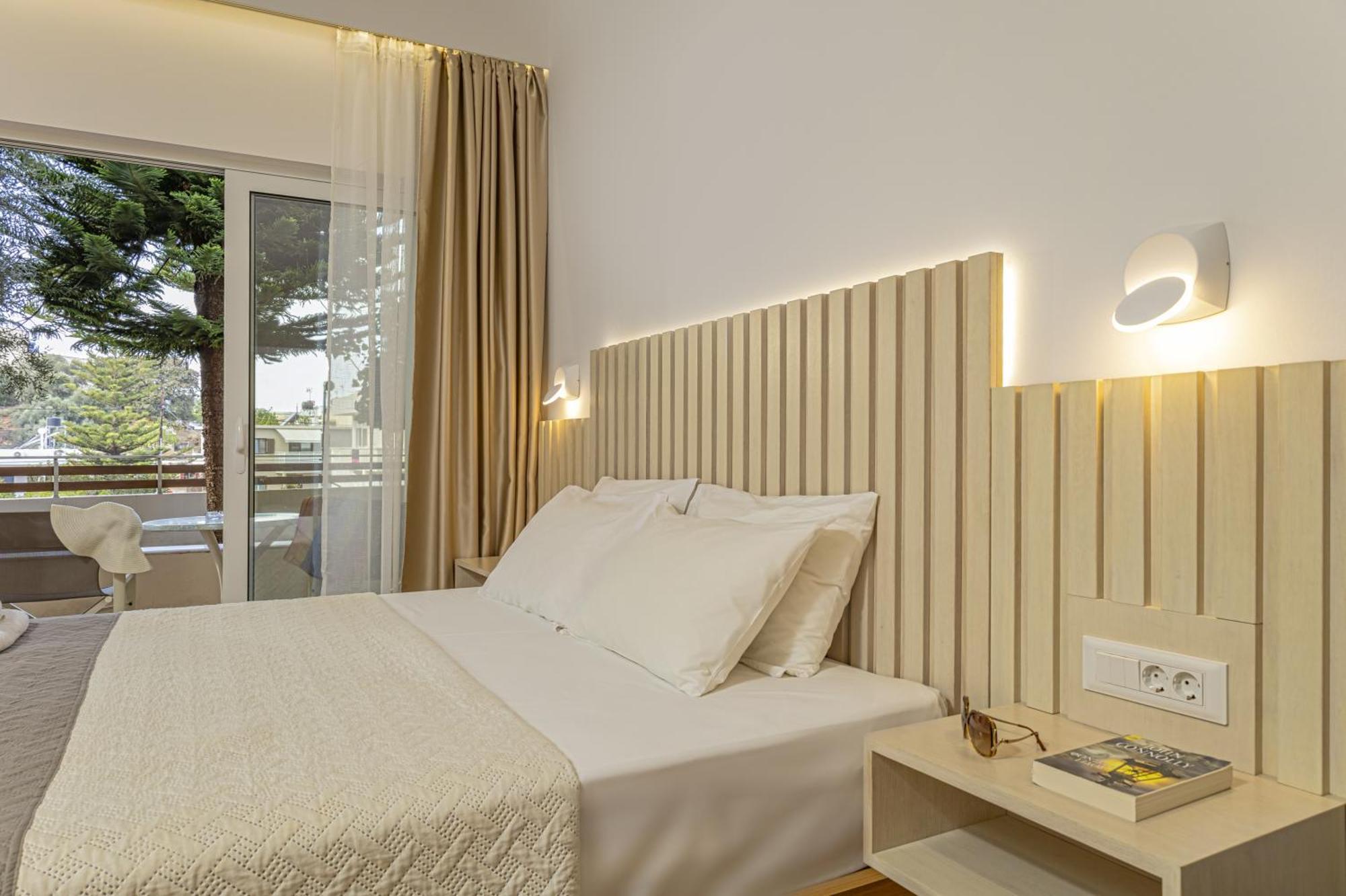 Theos Village Apartments Kato Daratso Extérieur photo